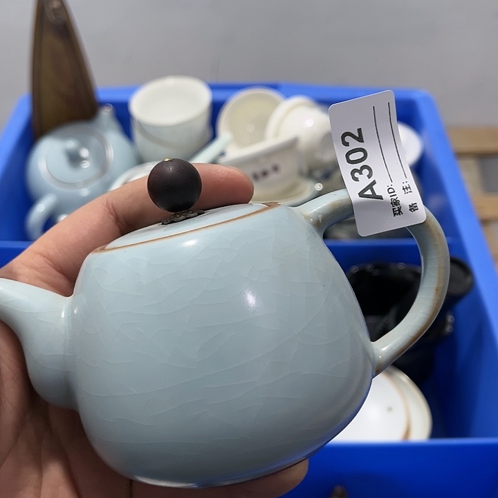 瓷片默认微瑕瓷器、茶具、壶、摆件，介意勿拍 