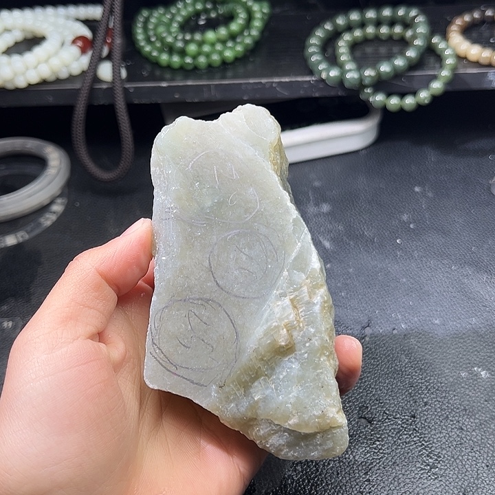 和田玉（糖玉）未镶嵌车挂