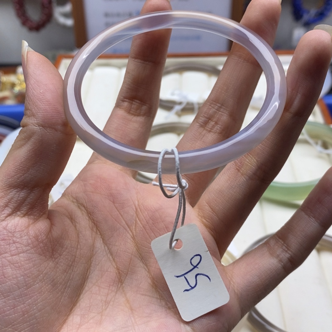 小****玛瑙/玉髓未镶嵌珠宝半成品A300