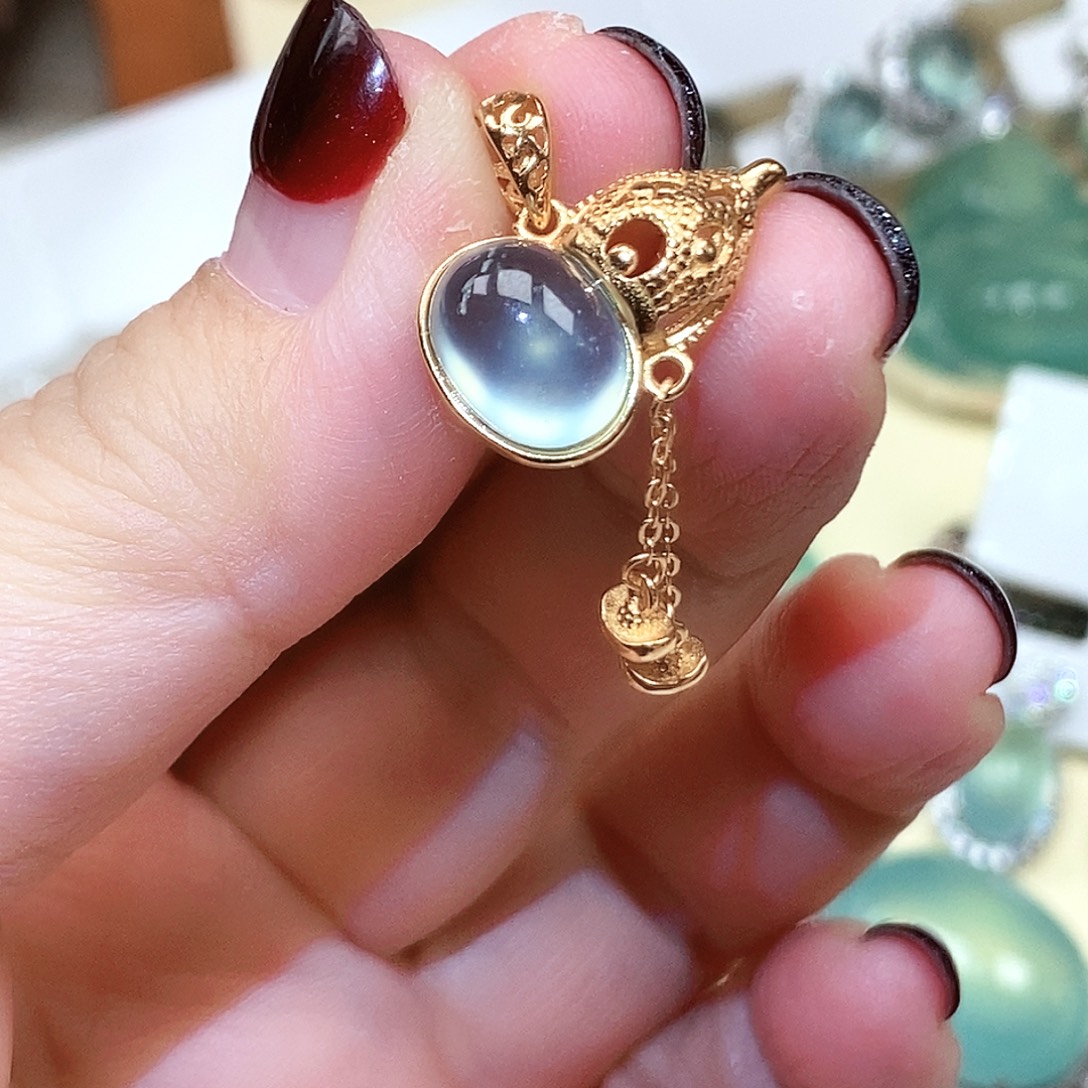 蛇纹石玉银S925镶嵌吊坠