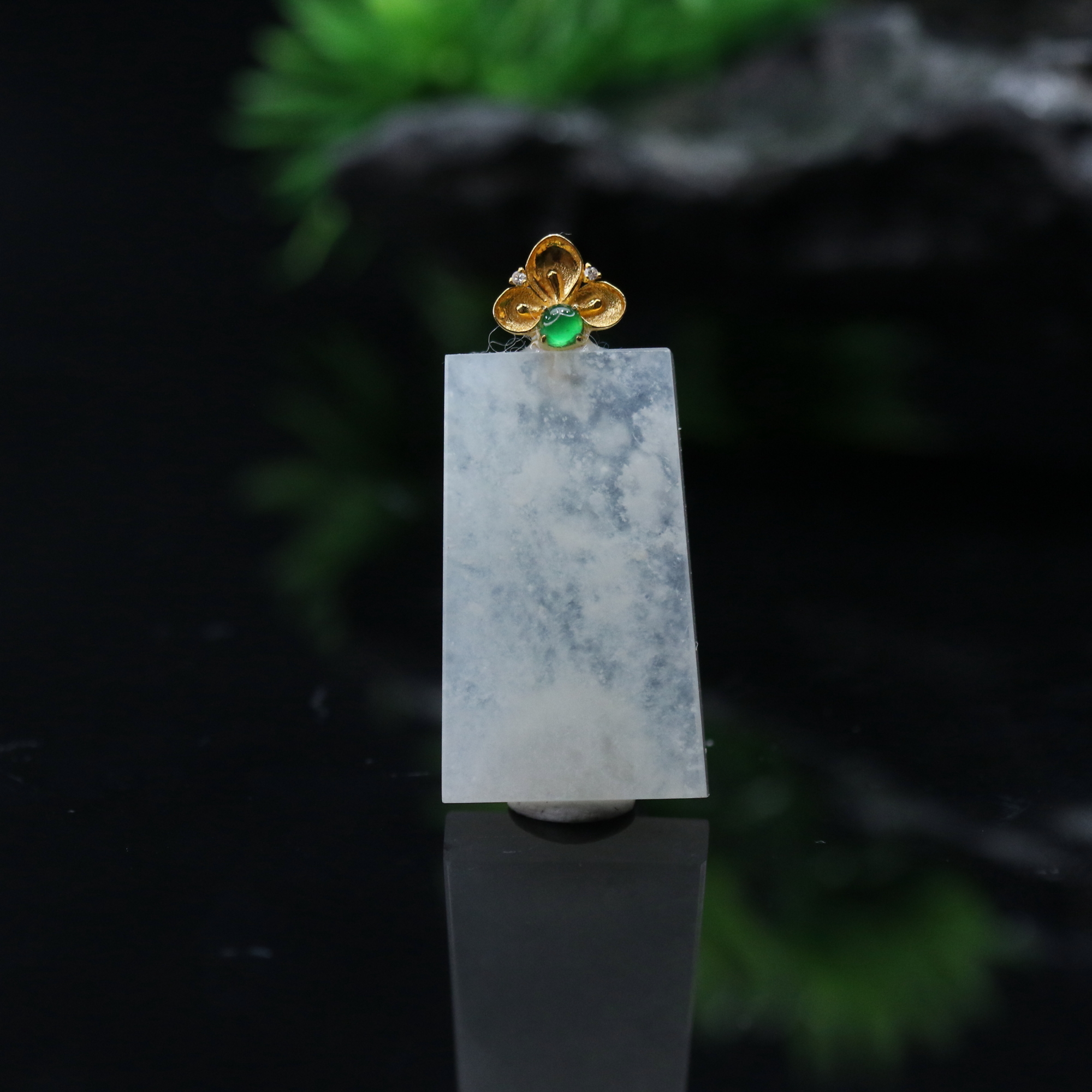 2天然缅甸翡翠A货18k无事牌/301173/上海嘉禾拍卖