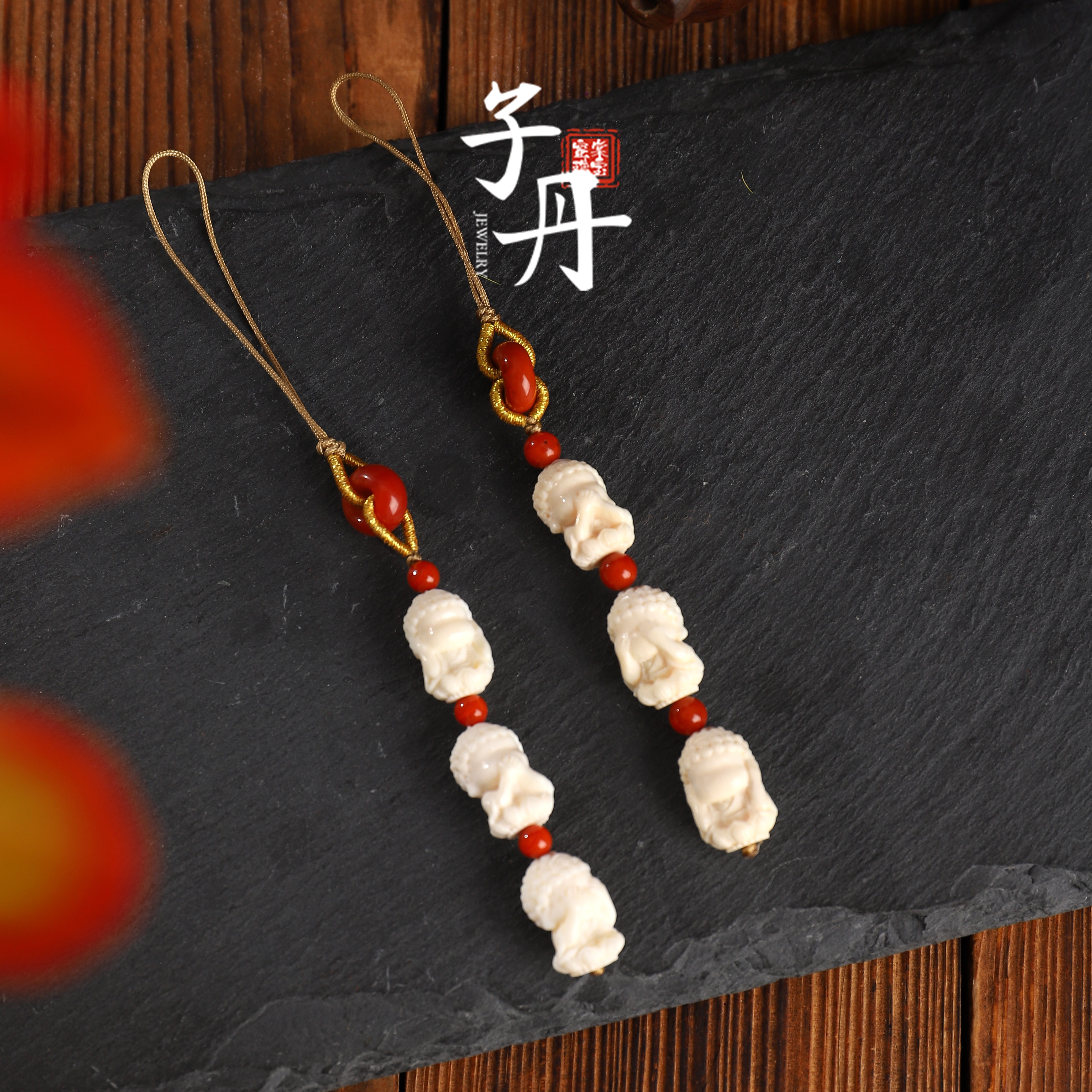 【子丹水 晶】 猛码三不挂饰（多样性发/发一个）C1-192