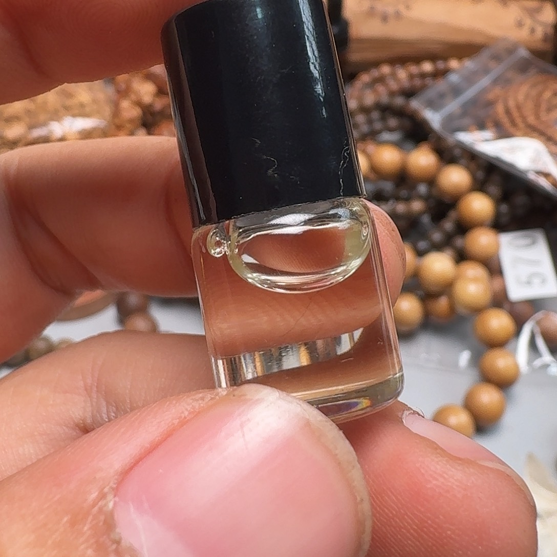 星***光檀香木其他老山檀香2克