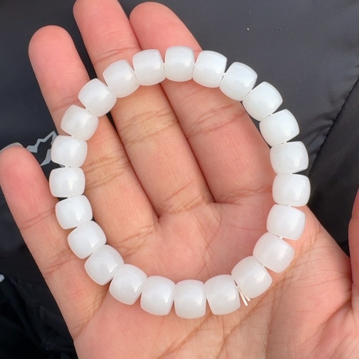 和田玉未镶嵌手串