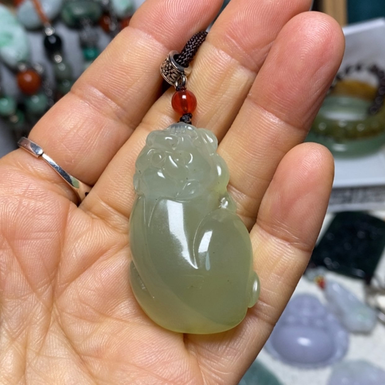 【闪购商品】翡翠吊坠(赠链)未镶嵌