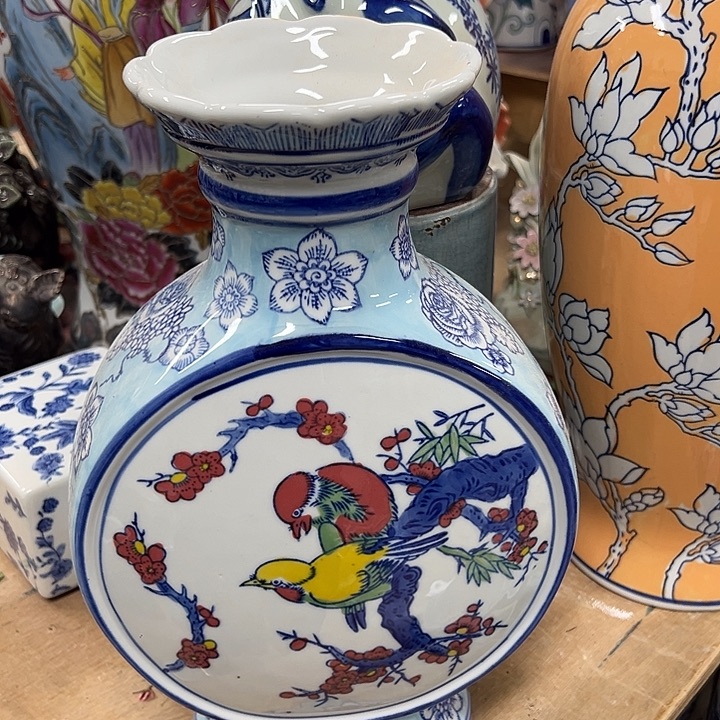 瓷片微瑕。。。。。。。。。