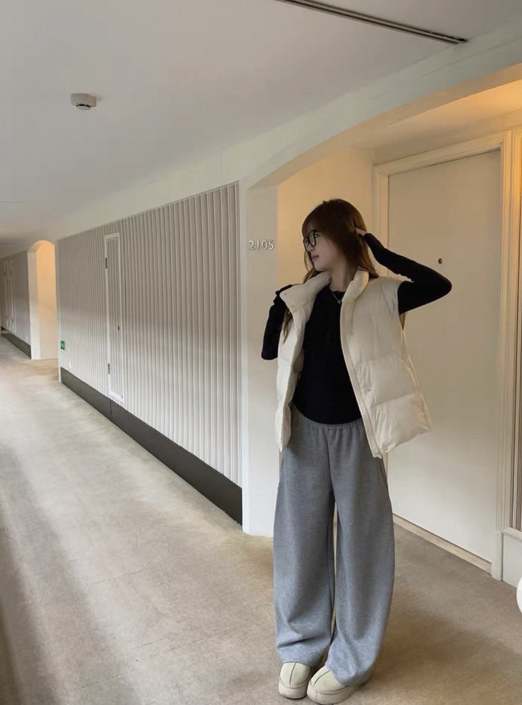 韩系简约立领棉马甲外套女秋冬新款洋气时尚外穿坎肩保暖上衣