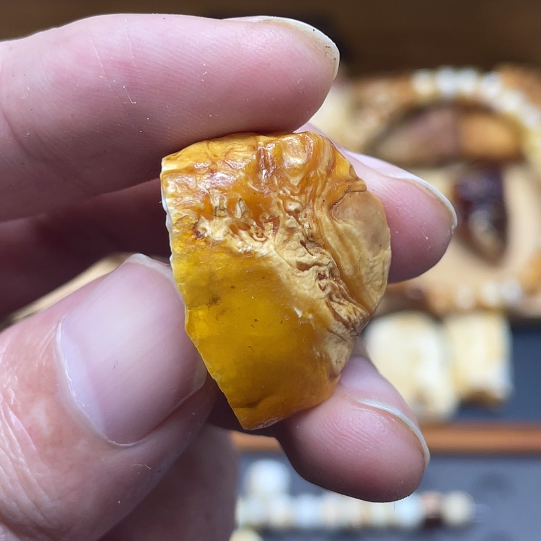 未镶嵌定制琥珀定制