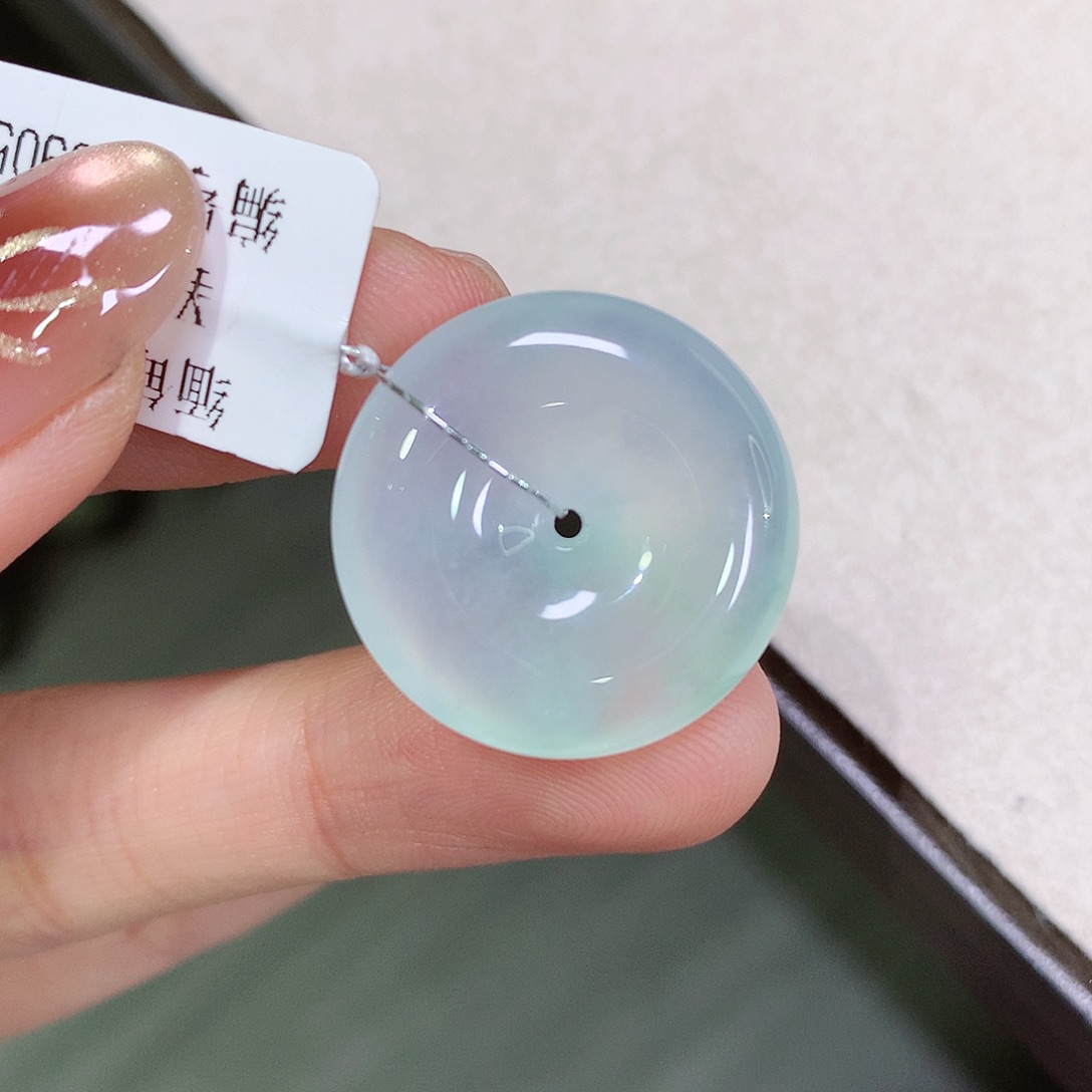 翡翠未镶嵌颈饰21.7-5.7