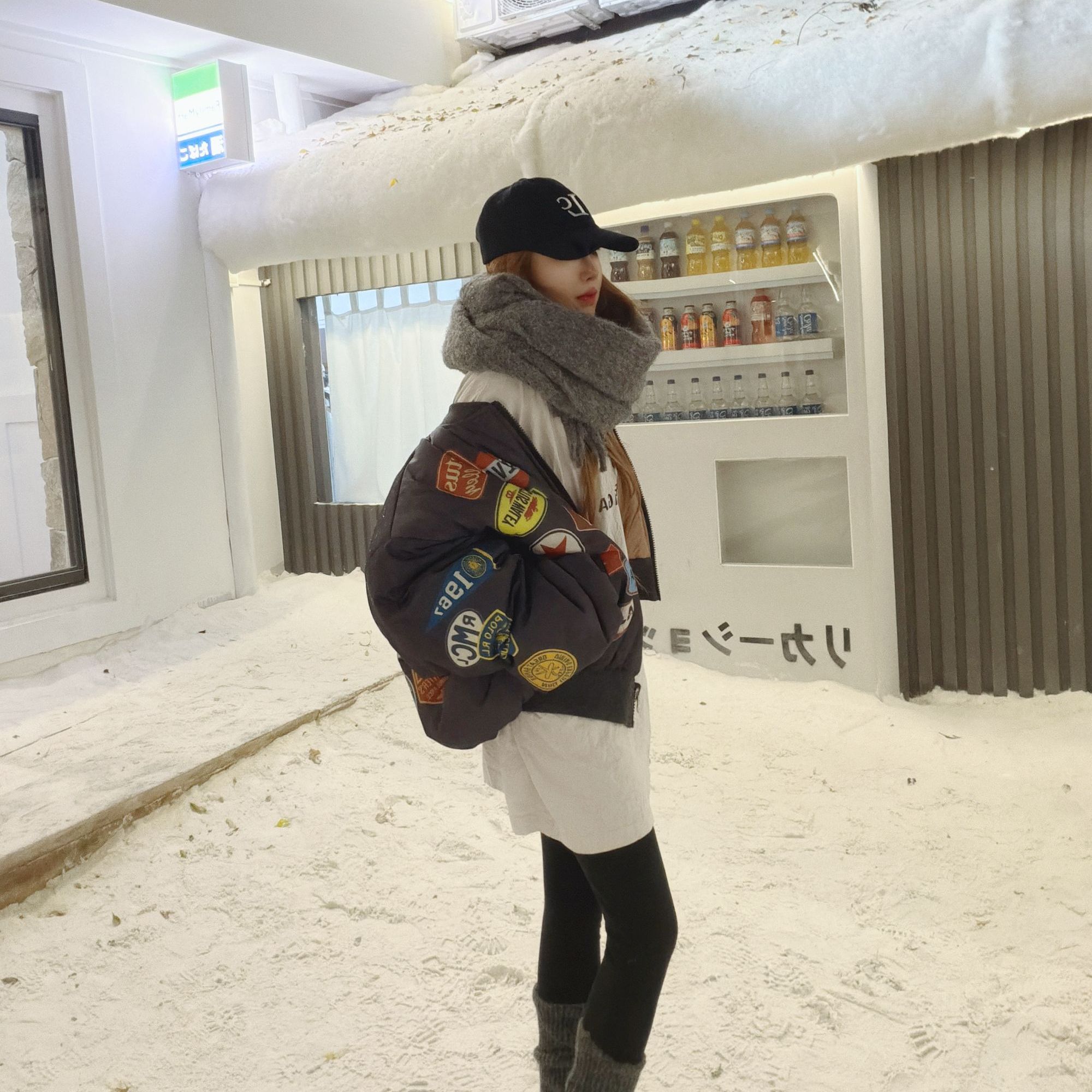 2025mio姐原创复古潮牌徽章棒球服夹克两面穿保暖外套271