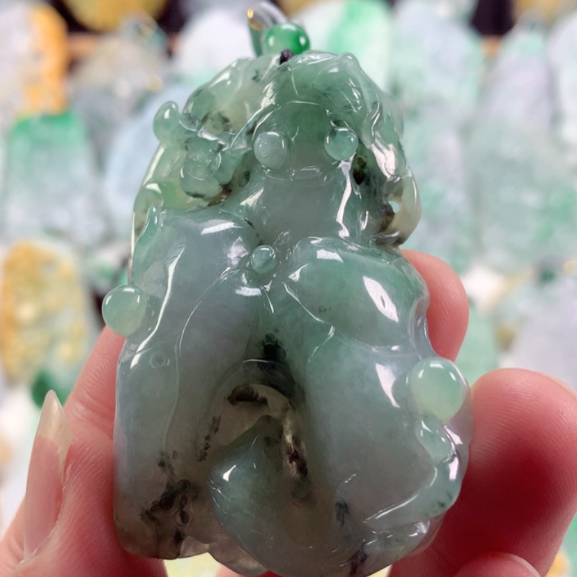 【闪购商品】翡翠吊坠(不含链)未镶嵌