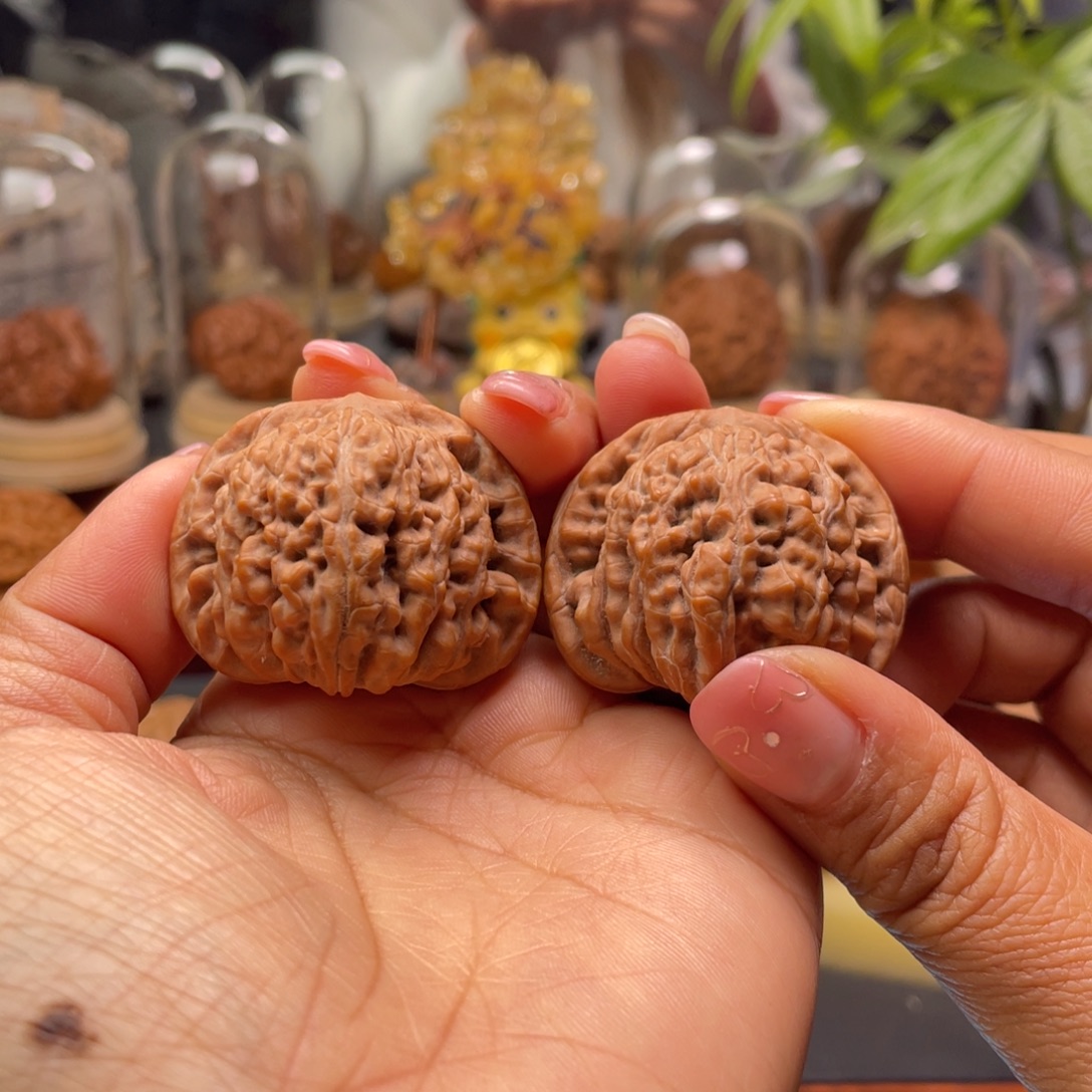 撸****文玩核桃把件四座楼39