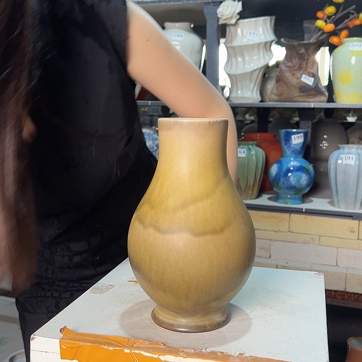 景德镇陶瓷花瓶微瑕介意勿怕