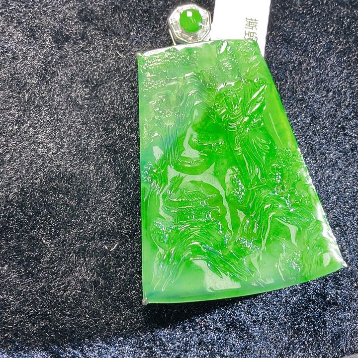 翡翠颈饰未镶嵌51，