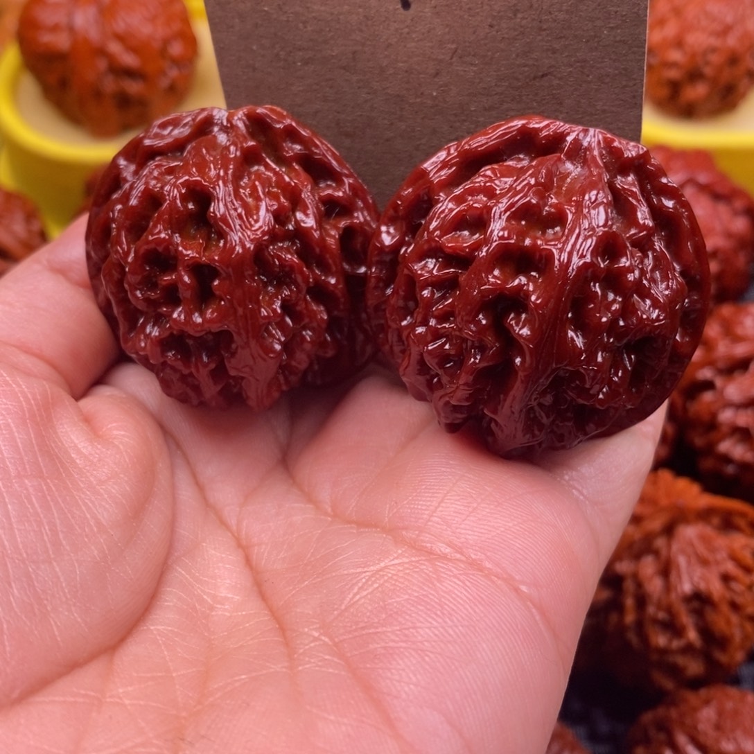 飞***上吊坠文玩核桃苹果