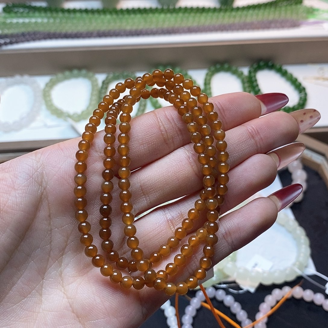 和田玉颈饰未镶嵌红糖卡四多圈