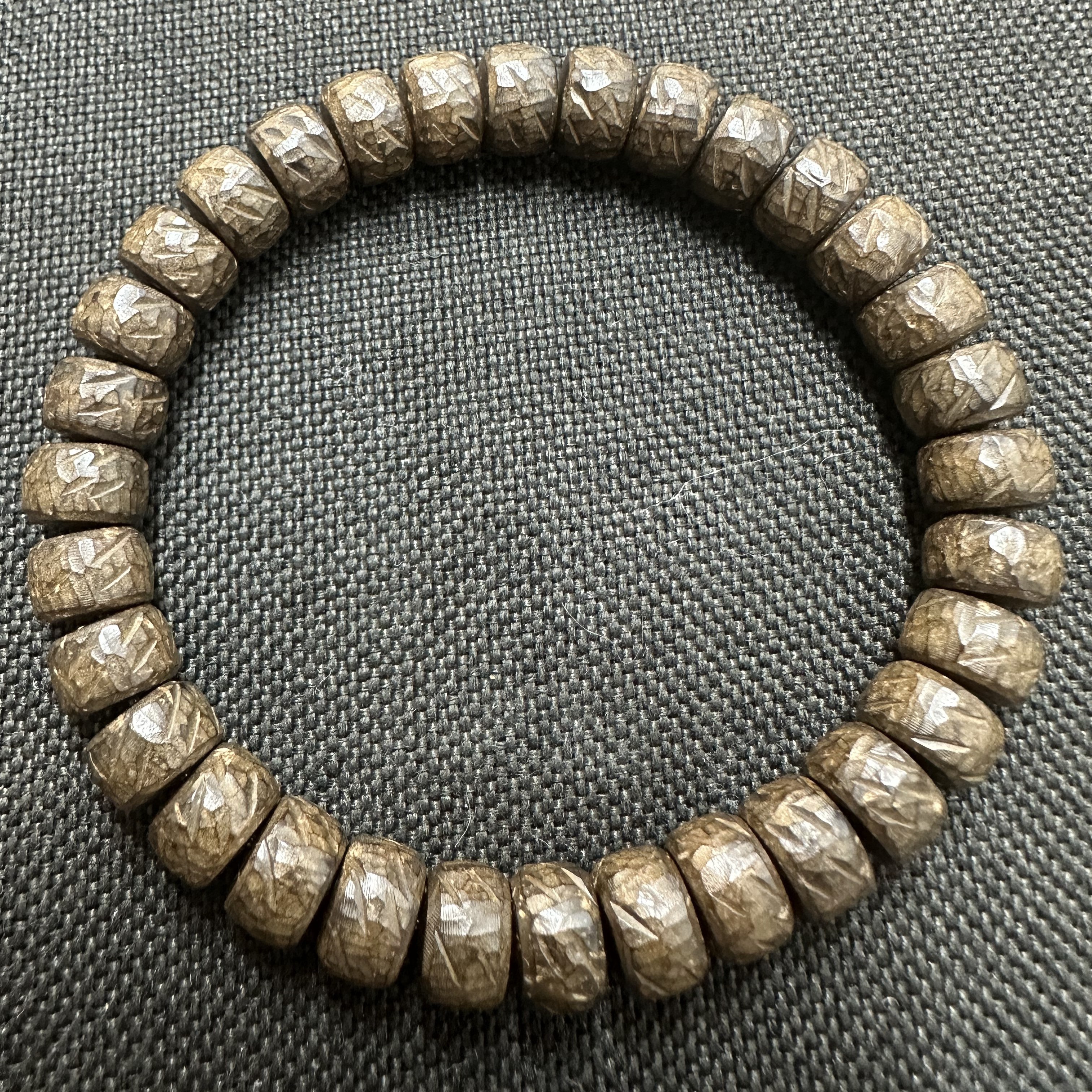 椰蒂手串（原生态，尺寸9x6）锋芒款式 手工雕刻 时尚百搭 男女同款