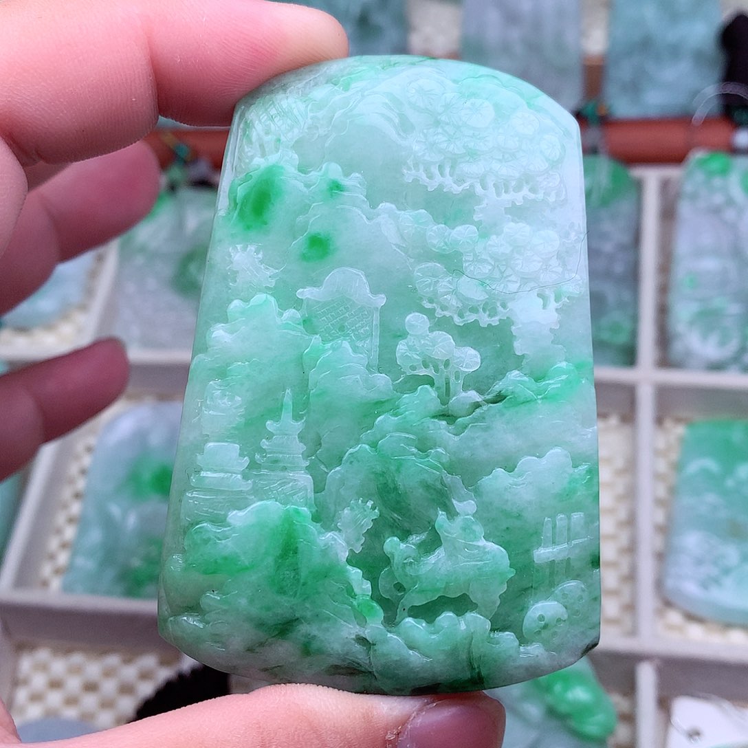 翡翠未镶嵌吊坠(不含链)