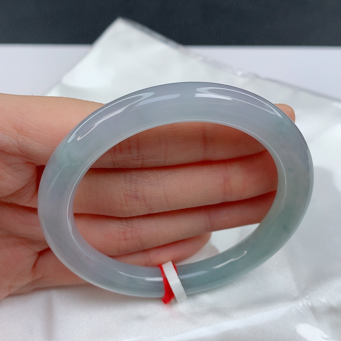 翡翠手镯未镶嵌54.2美人条糯冰有纹