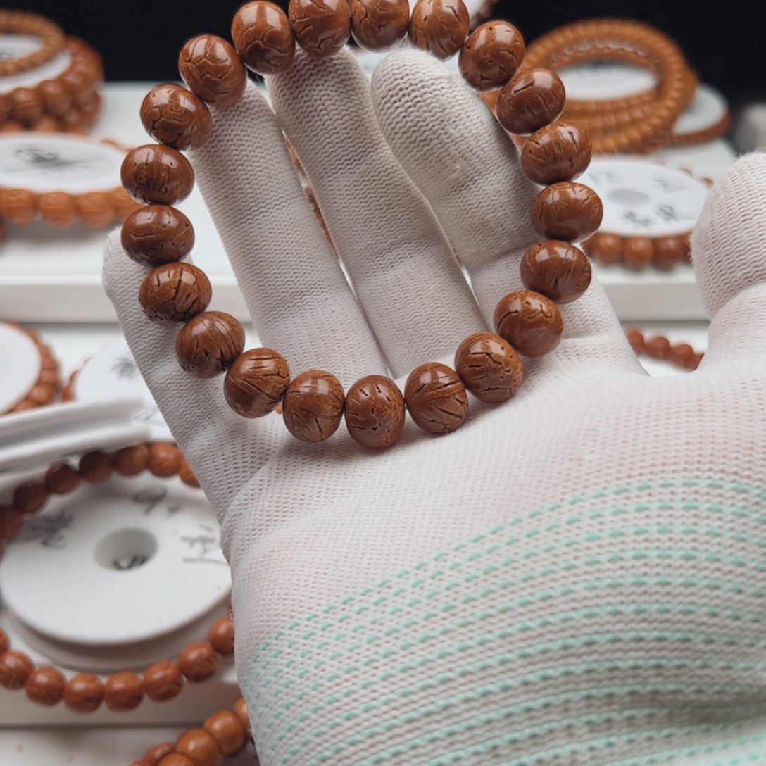 梵***生吊坠桃核桃核手串