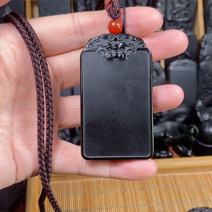 和田玉（青玉）未镶嵌颈饰