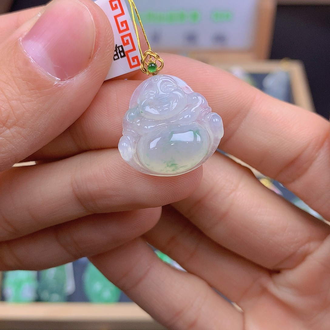 翡翠颈饰18K金镶嵌翡翠