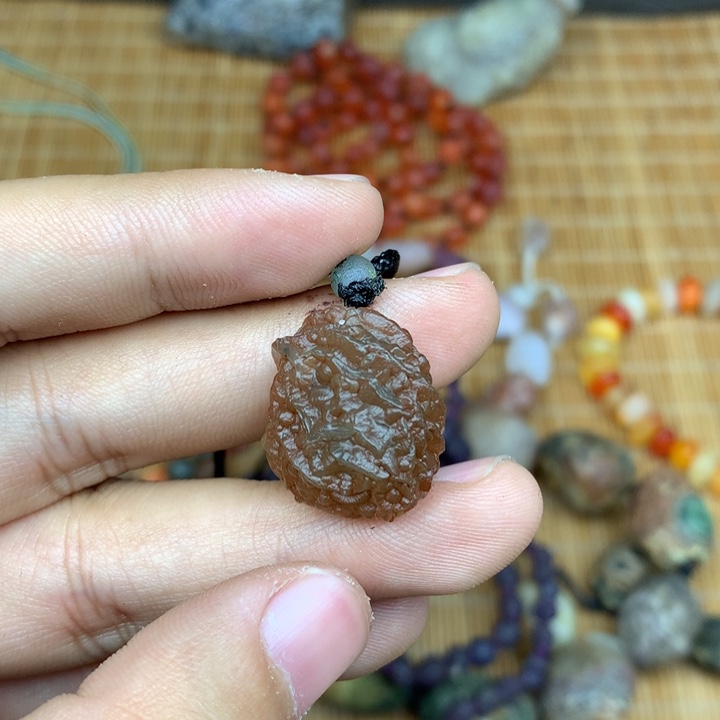 玛瑙/玉髓珠宝半成品未镶嵌珠**坊
