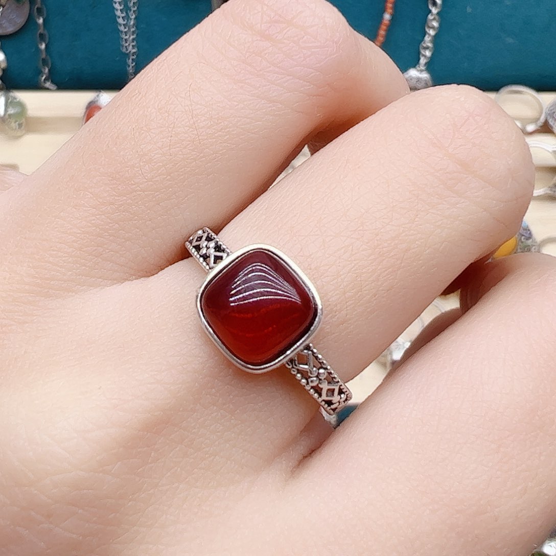 血珀戒指银S925镶嵌天然