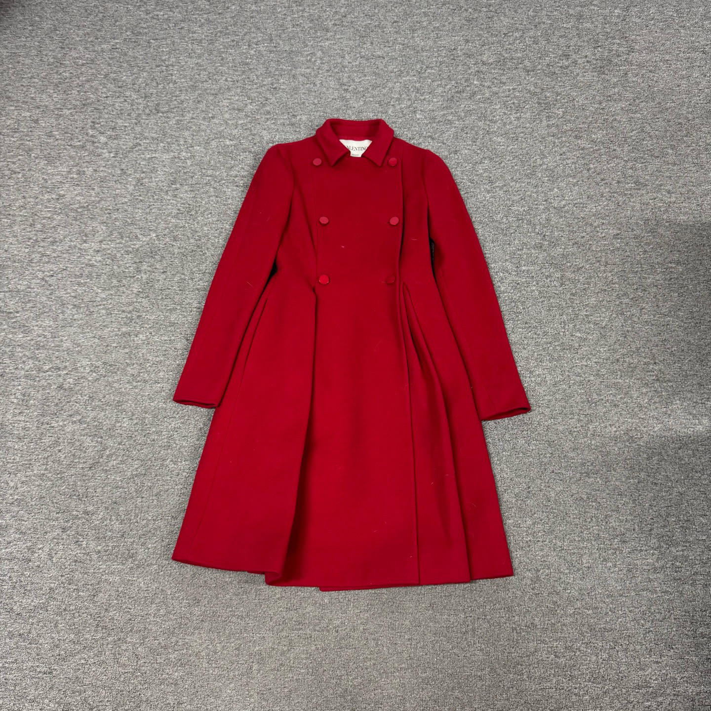 99新 AMIPARIS 华伦天奴 红色大衣 主线款 38码