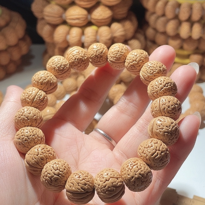 心***成吊坠桃核桃核手串玲珑塔9