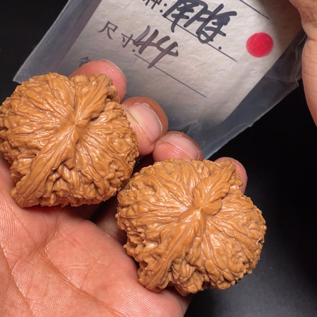 文玩核桃吊坠文玩核桃