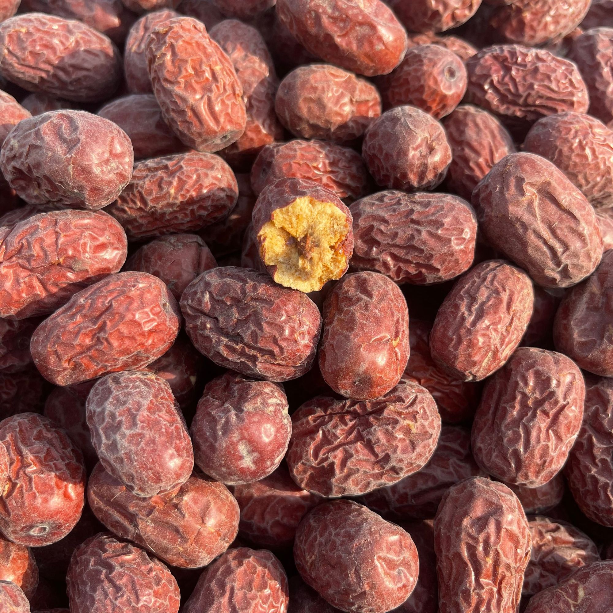 新疆直发原生态未清洗吊干灰枣红枣零食