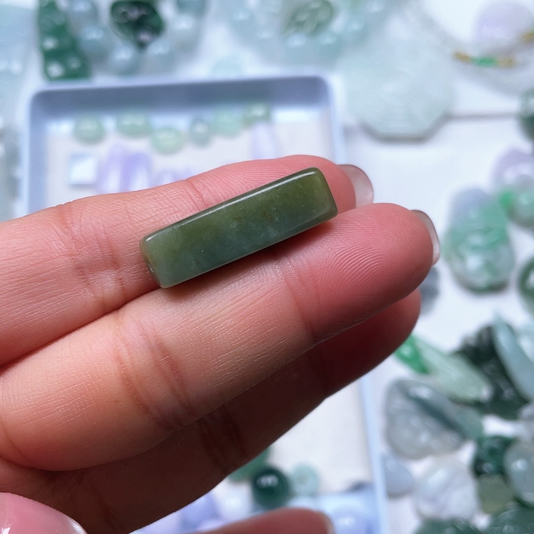 颈饰未镶嵌翡翠888888888