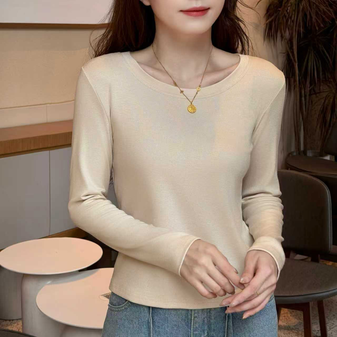 2025秋冬正肩针织长袖打底衫时尚薄款修身纯色内搭百搭大圆领T恤