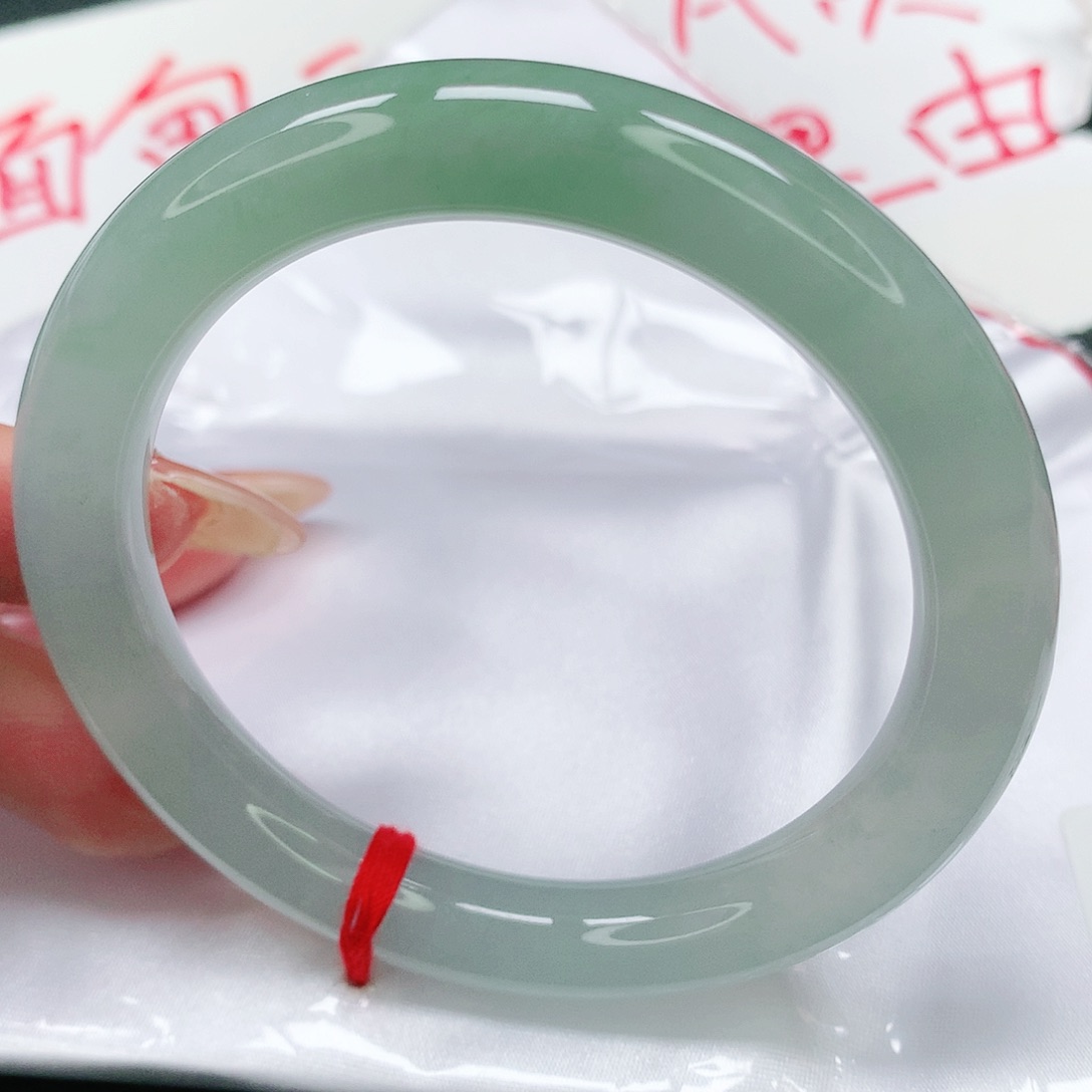未镶嵌手镯翡翠完美055