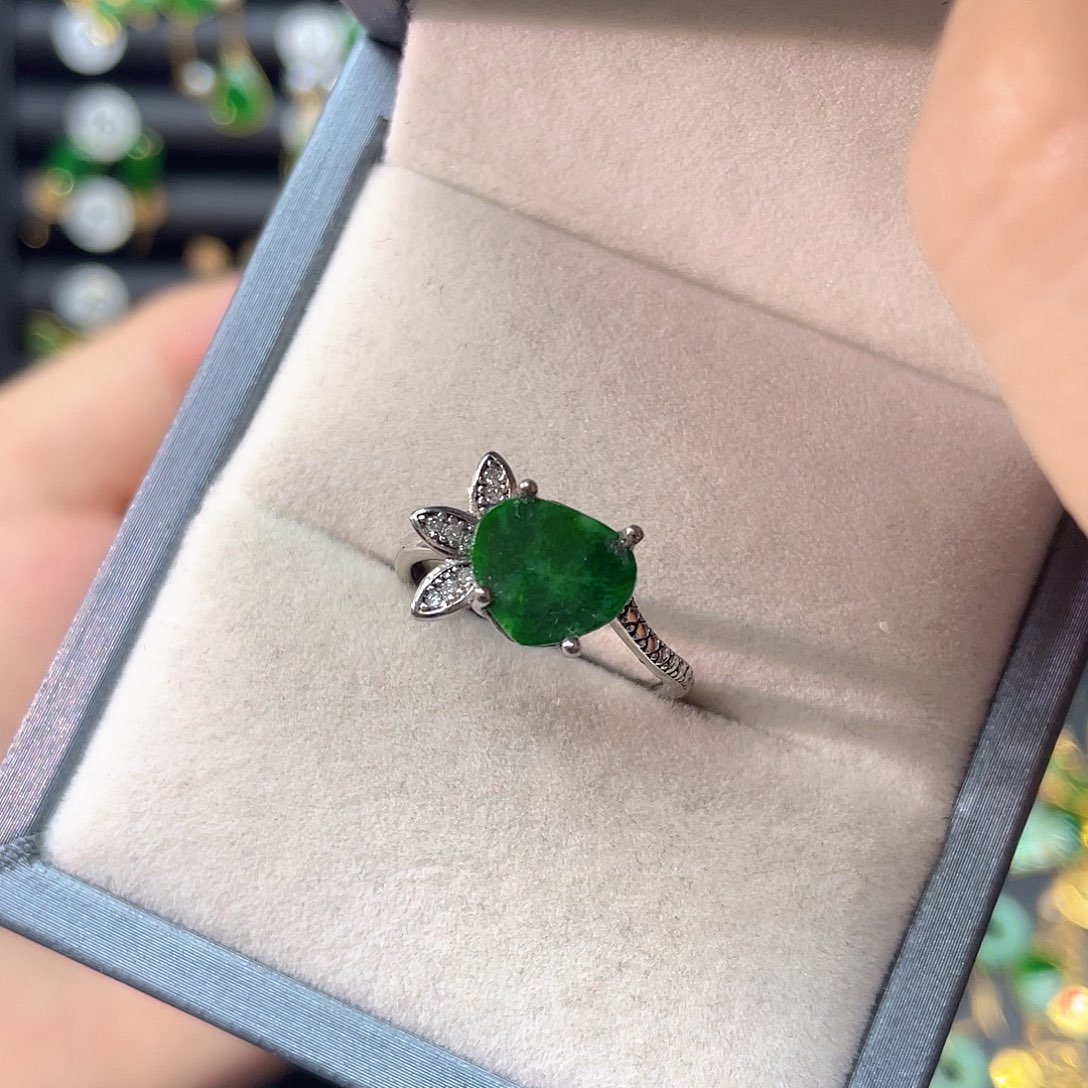 翡翠银S925镶嵌戒指