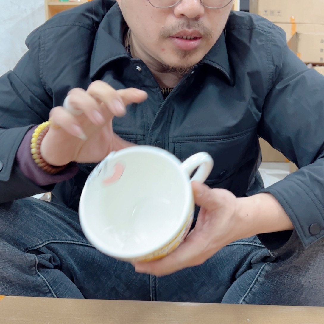 盘小姐姐家瓷器好漂亮早餐荷兰太太
