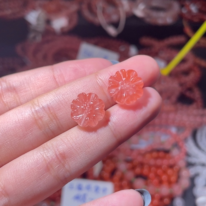 南红玛瑙未镶嵌小雏菊2358