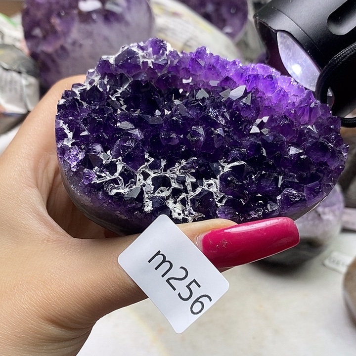 大型摆件（非配饰）紫晶未镶嵌