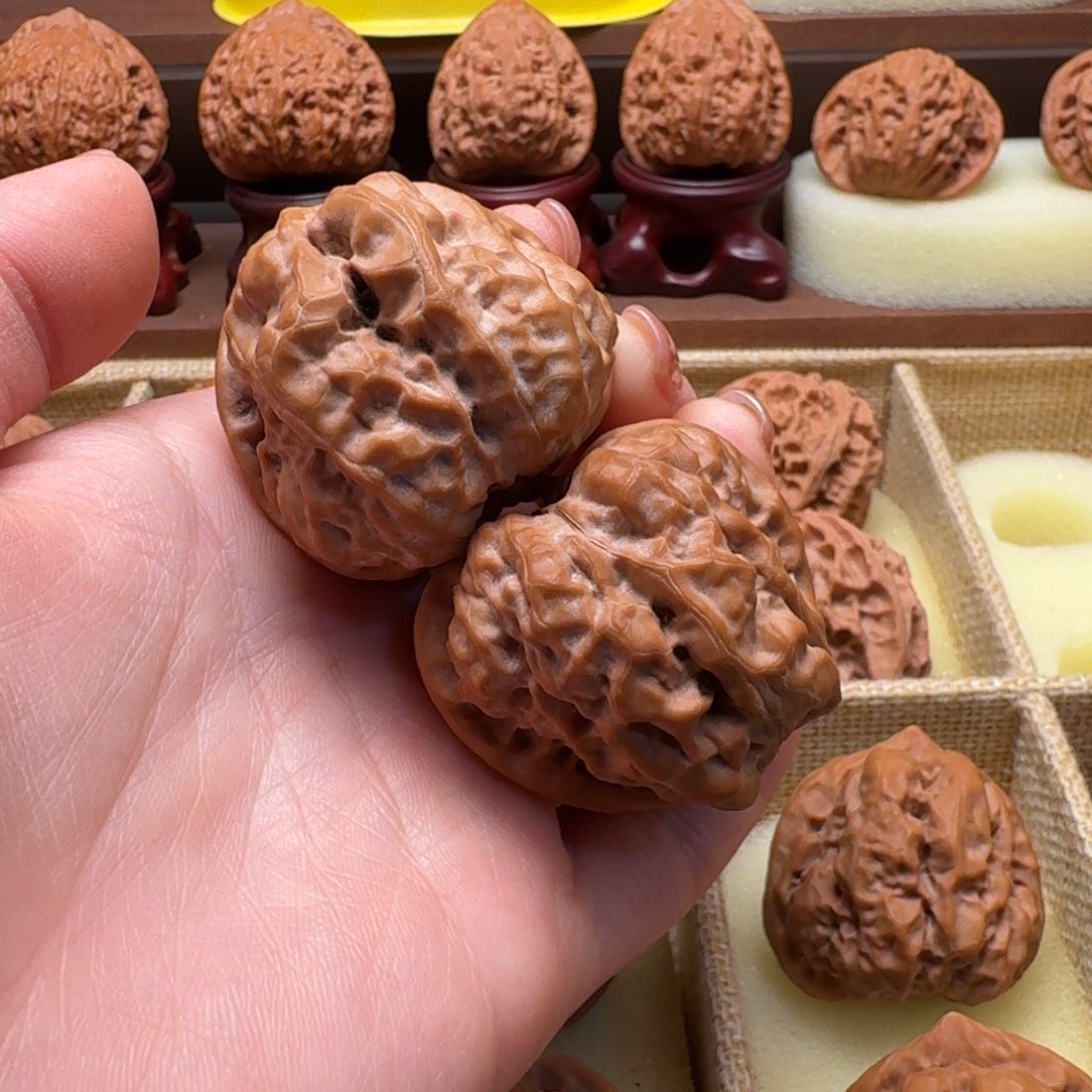 文玩核桃吊坠40蛤蟆头