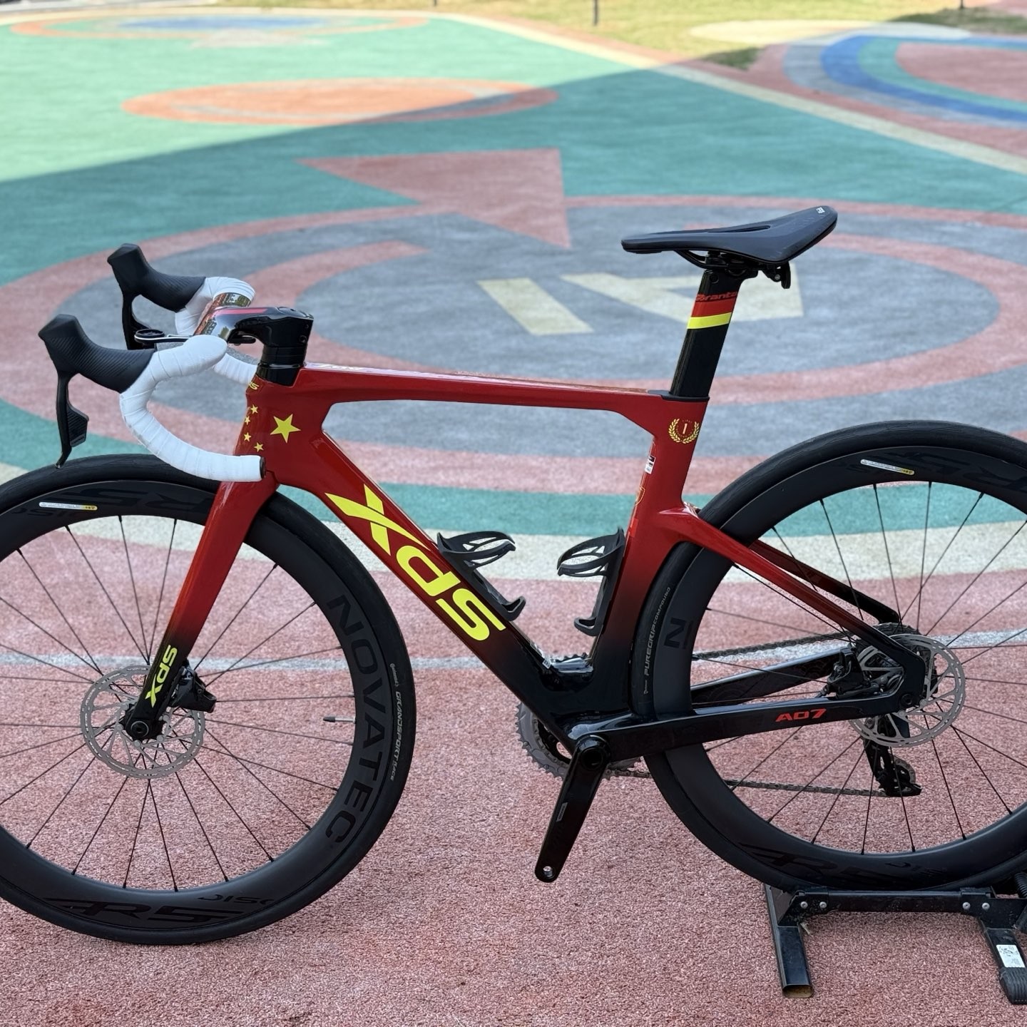 公路自行车碳纤维自行车ad7尺码s适合165-175左右