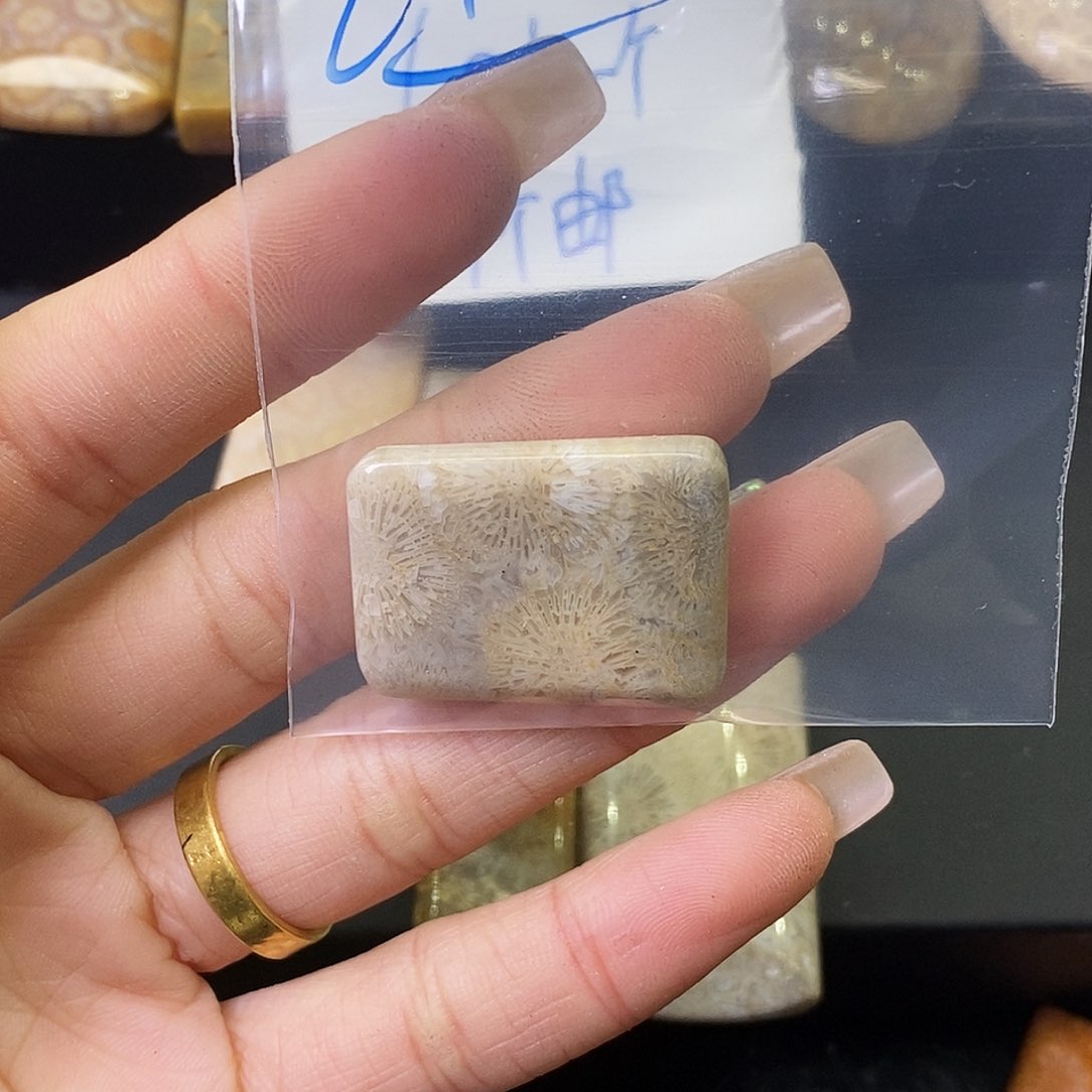 硅化玉颈饰合金让****啊