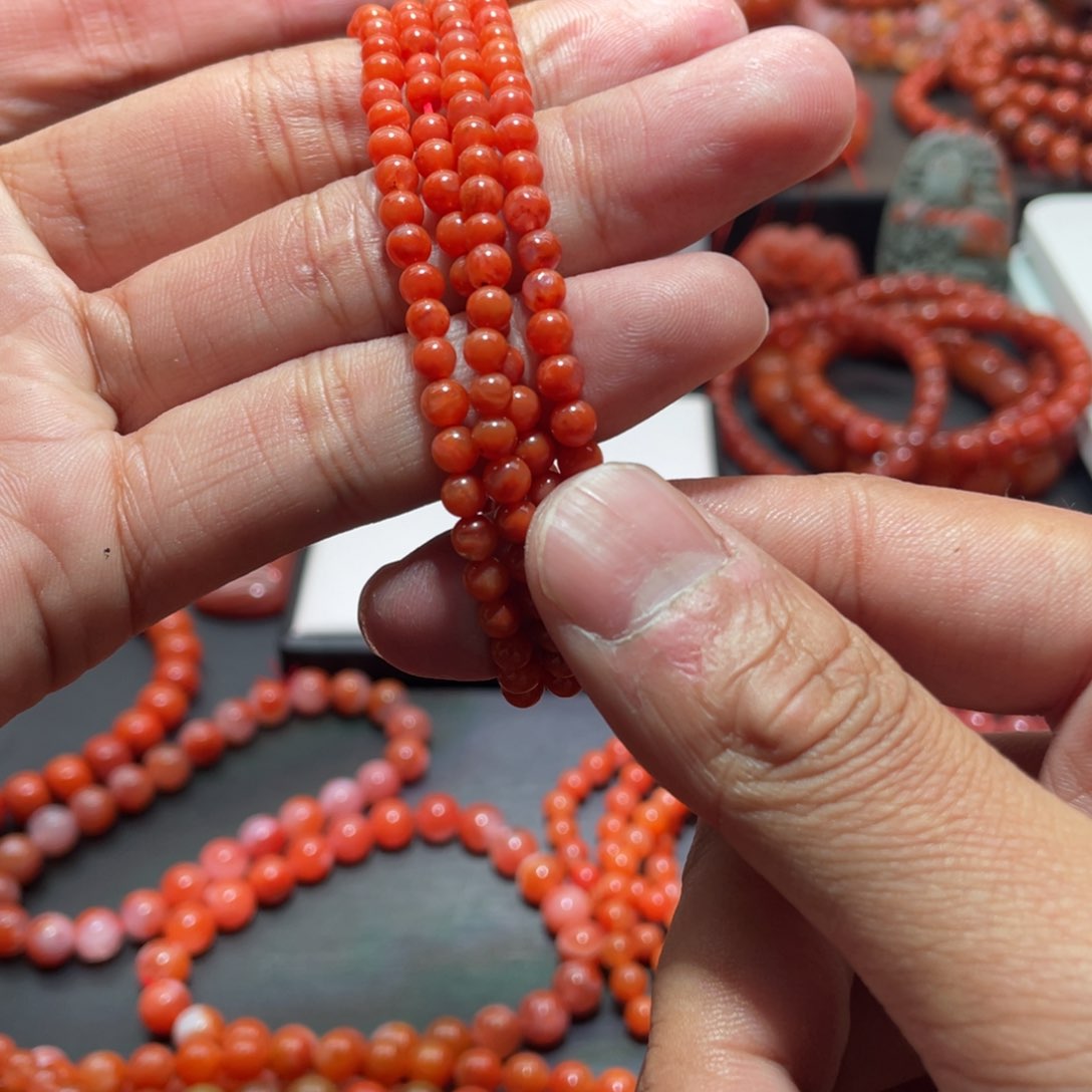 南红玛瑙手链未镶嵌