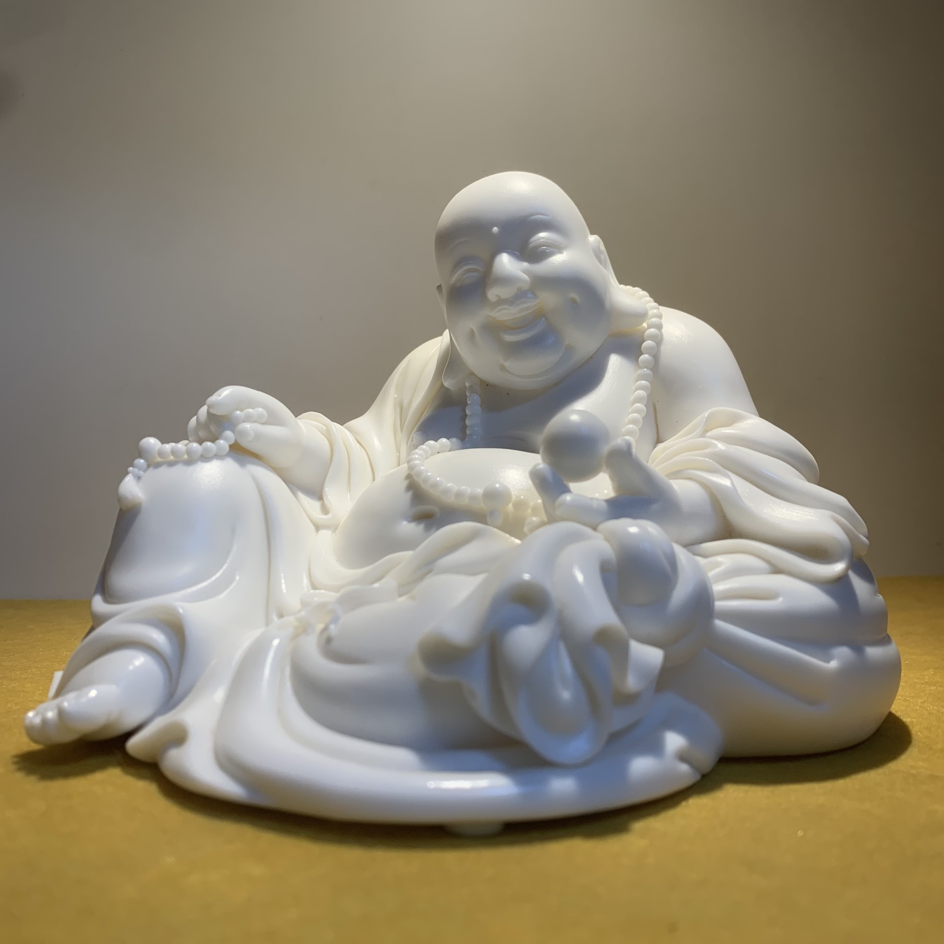 德化白瓷创意慈颜弥勒陶瓷工艺品雕塑可爱中式弥勒佛茶室家用笑佛