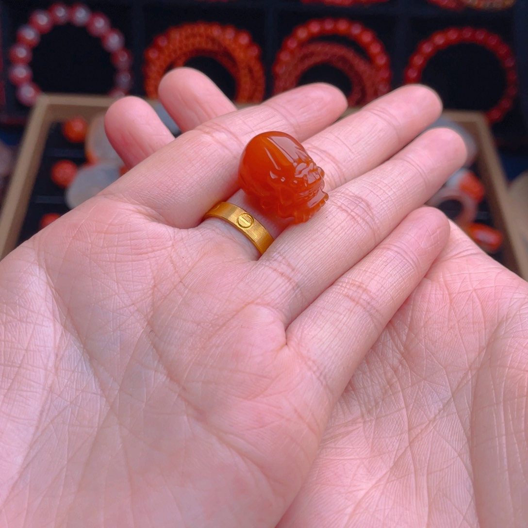 南红玛瑙珠宝奇石未镶嵌