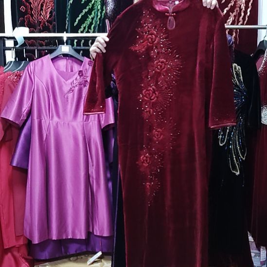酒红色金丝绒重工长款旗袍4xl150斤以内