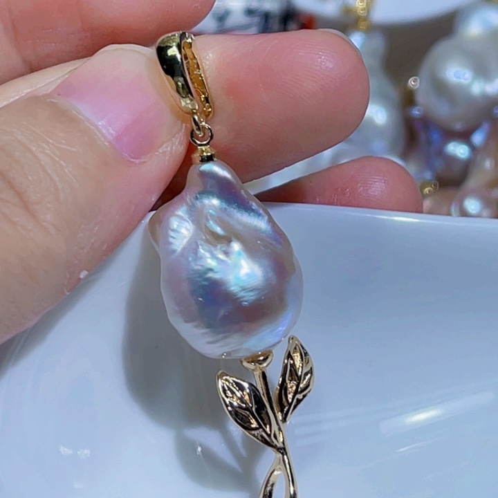 淡水珍珠未镶嵌颈饰