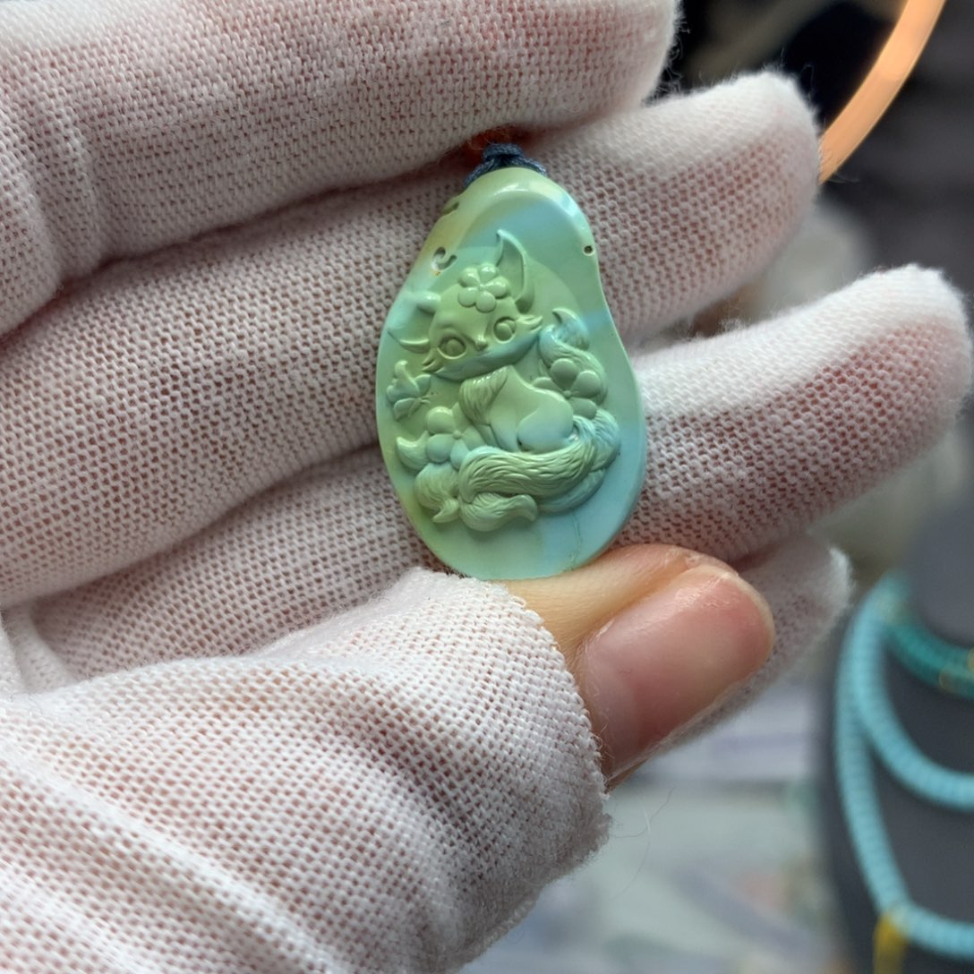 绿松石挂件未镶嵌