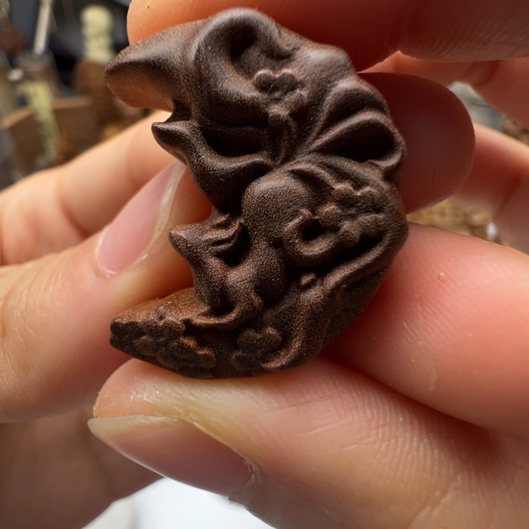 檀香木月亮凤九老山檀