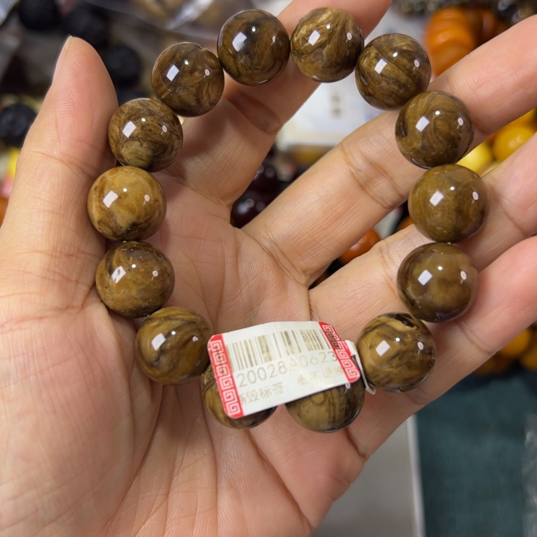 琥珀珠宝奇石未镶嵌156